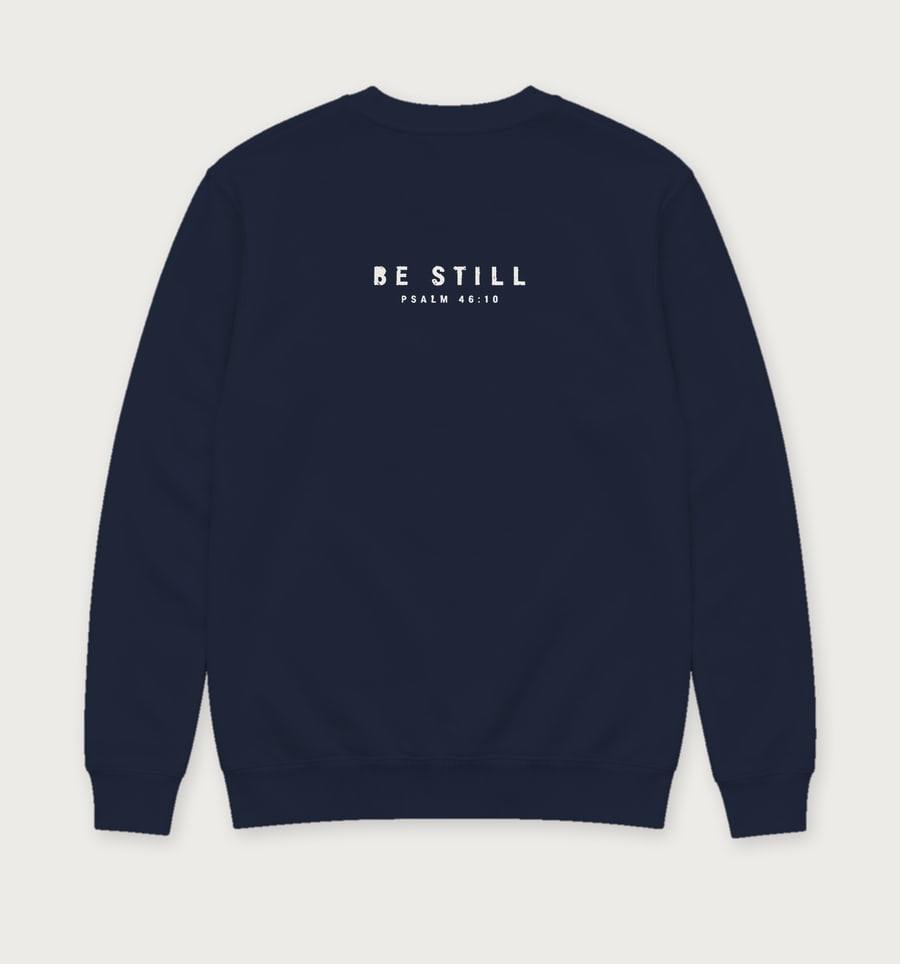 Wees stil in Navy, achterkant